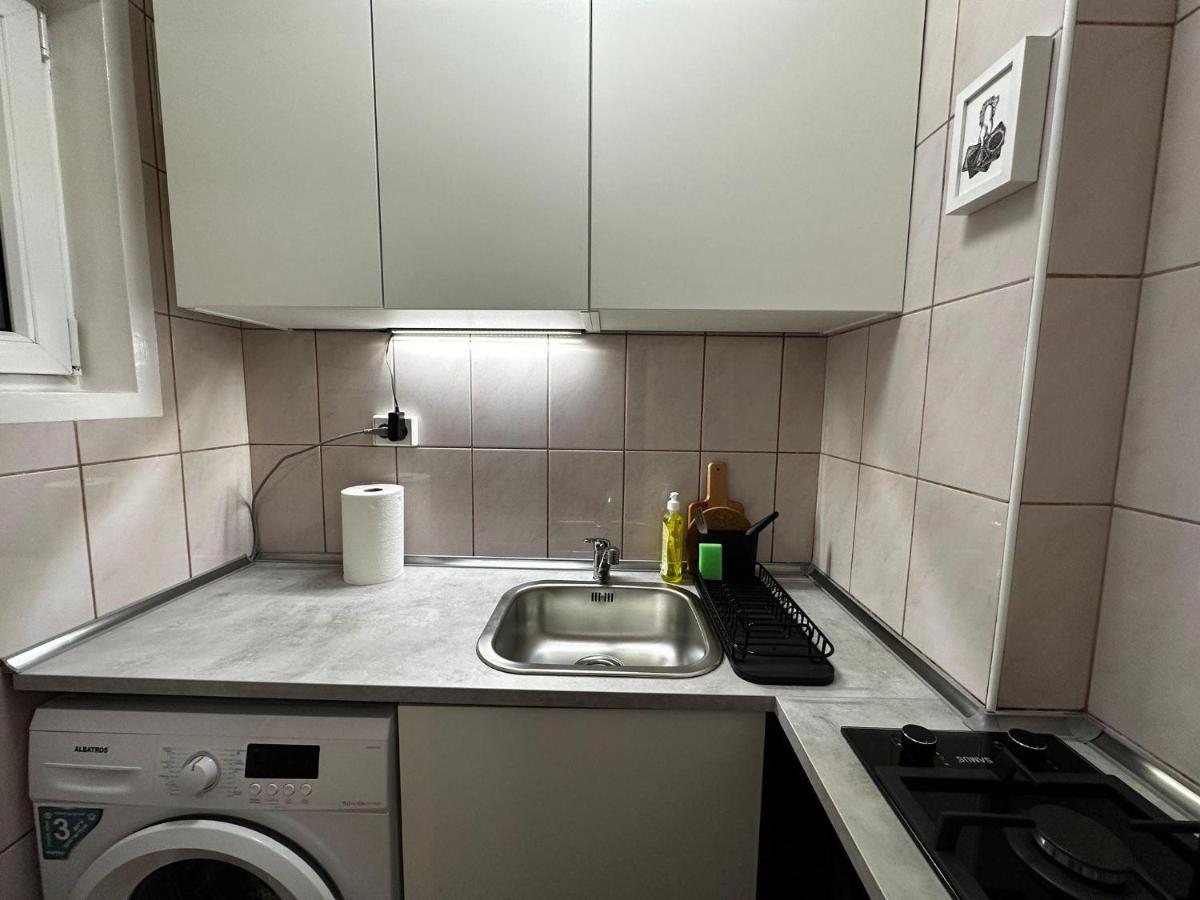 One Room Apartment Decebal Букурещ Екстериор снимка