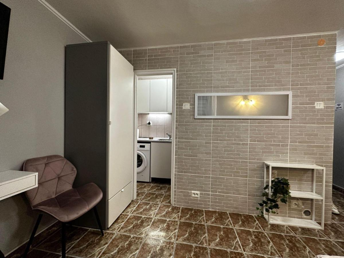 One Room Apartment Decebal Букурещ Екстериор снимка